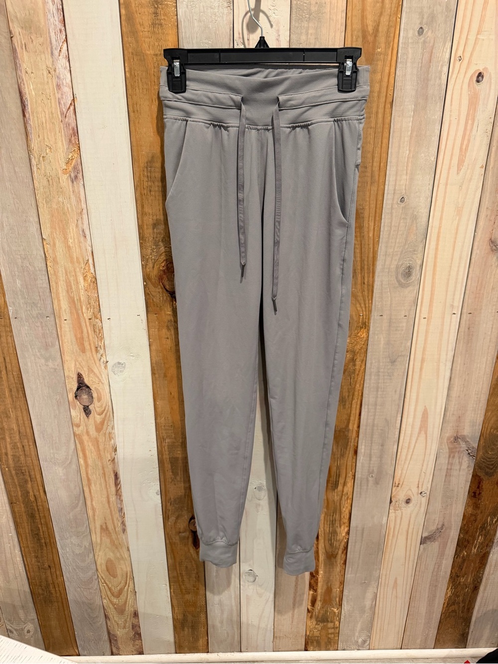 Women’s ZYIA Active Ascend Joggers in Gray, size S Tall,